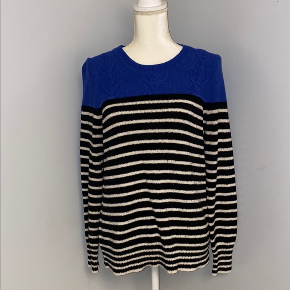 GAP colorblock/ striped sweater size Large